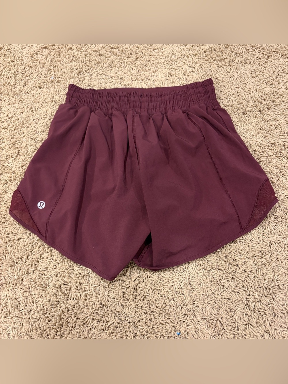 Lululemon Hotty Hot Running Shorts 4" Women’s Size 4 Plum Athletic Workout
